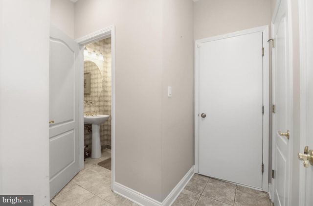 12 CARDINALFLOWER LN, Princeton Junction, NJ 08550