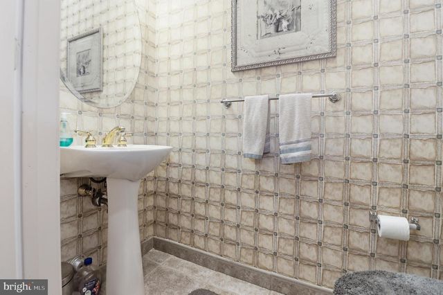 12 CARDINALFLOWER LN, Princeton Junction, NJ 08550