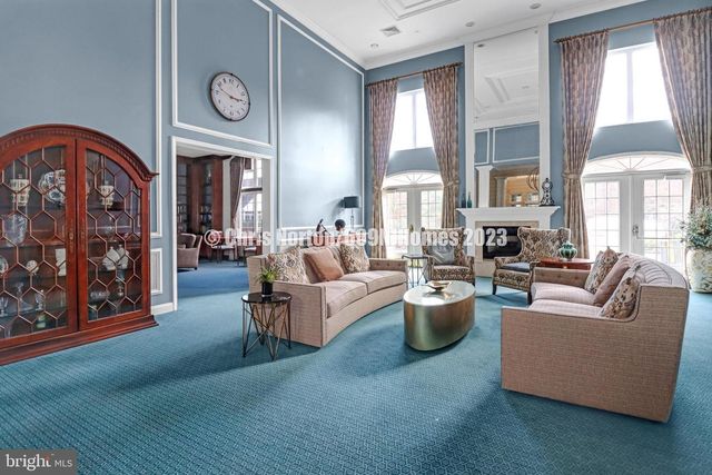 12 CARDINALFLOWER LN, Princeton Junction, NJ 08550