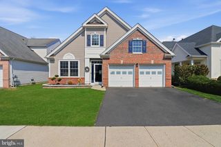 12 CARDINALFLOWER LN, Princeton Junction, NJ 08550