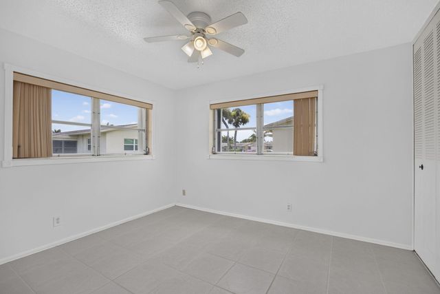 2521 Emory Drive W H, West Palm Beach, FL 33415