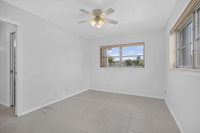 2521 Emory Drive W H, West Palm Beach, FL 33415