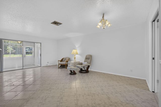 2521 Emory Drive W H, West Palm Beach, FL 33415