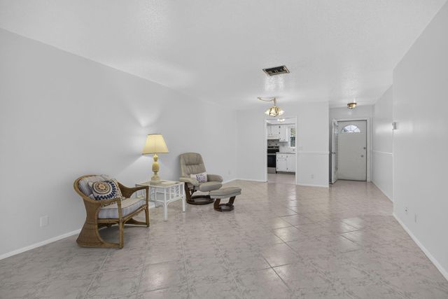 2521 Emory Drive W H, West Palm Beach, FL 33415