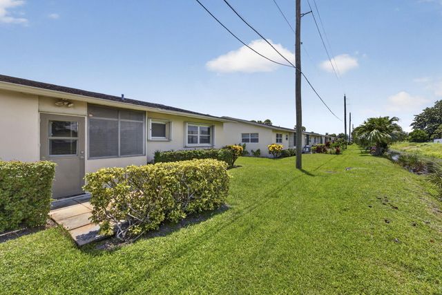 2521 Emory Drive W H, West Palm Beach, FL 33415
