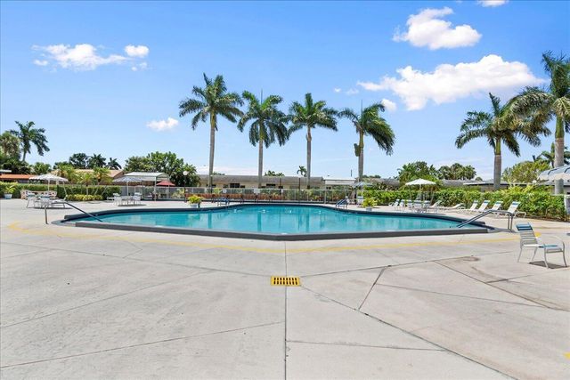 2521 Emory Drive W H, West Palm Beach, FL 33415