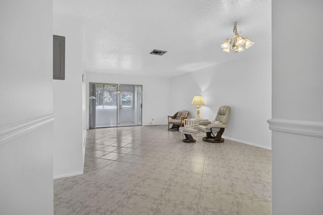 2521 Emory Drive W H, West Palm Beach, FL 33415