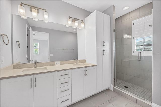 1250 MAY LANE, Sarasota, FL 34236