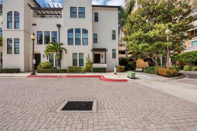 1250 MAY LANE, Sarasota, FL 34236