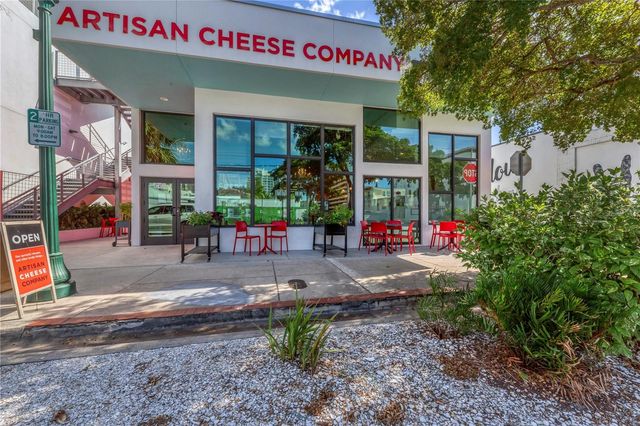 1250 MAY LANE, Sarasota, FL 34236