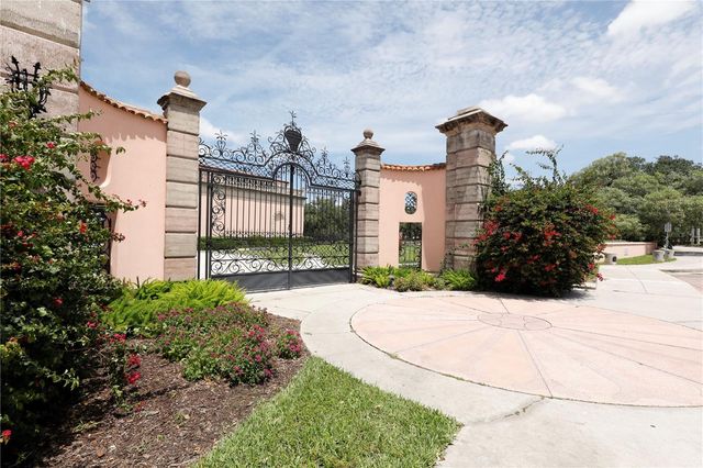 1250 MAY LANE, Sarasota, FL 34236