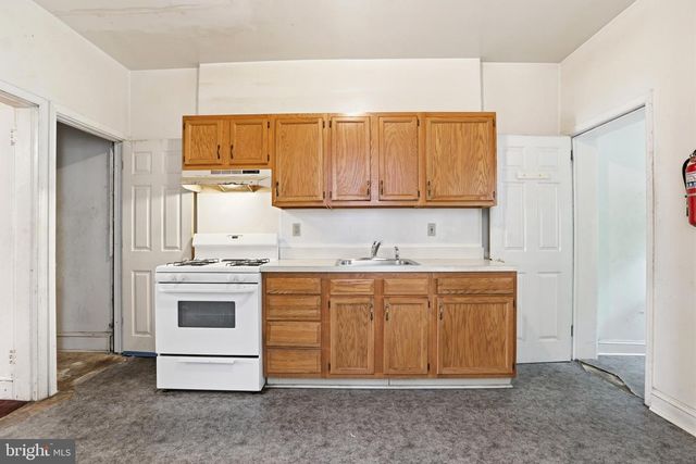 58 E BROWN ST, Norristown, PA 19401