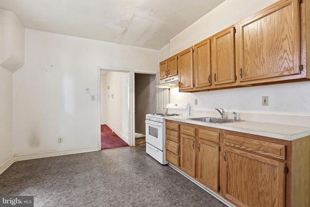 58 E BROWN ST, Norristown, PA 19401