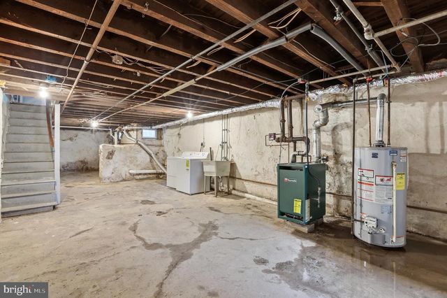 58 E BROWN ST, Norristown, PA 19401