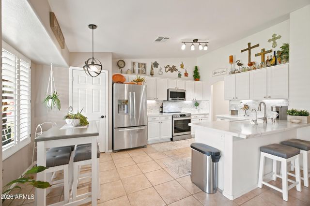 9300 E FAIRFIELD Street, Mesa, AZ 85207
