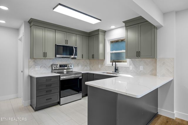 3883 Freels Rd, Friendsville, TN 37737