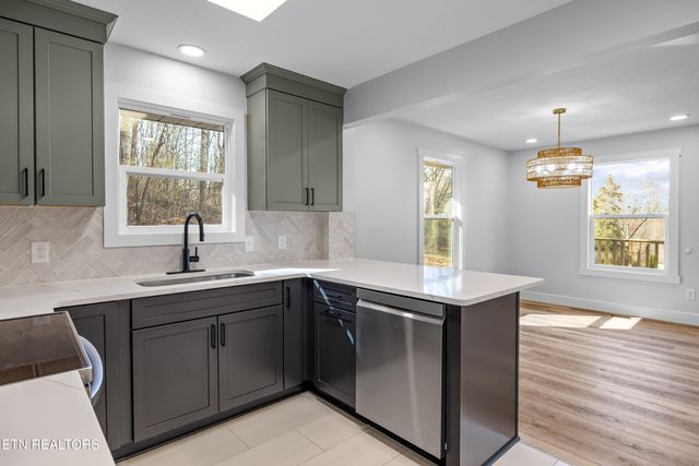 3883 Freels Rd, Friendsville, TN 37737