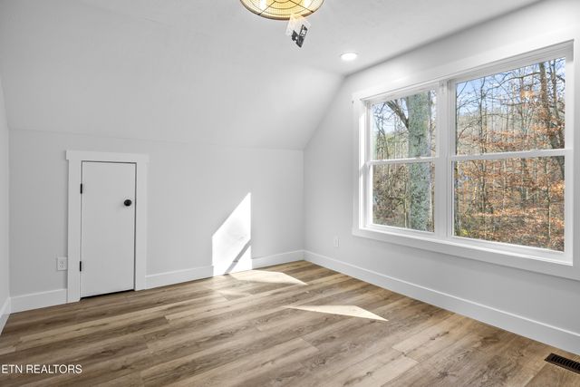 3883 Freels Rd, Friendsville, TN 37737