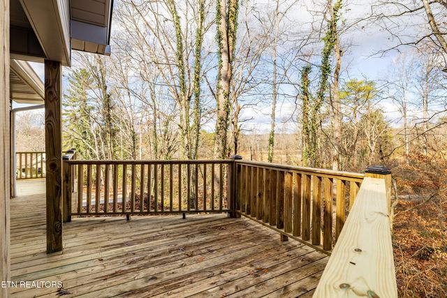 3883 Freels Rd, Friendsville, TN 37737