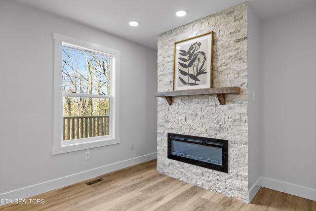 3883 Freels Rd, Friendsville, TN 37737