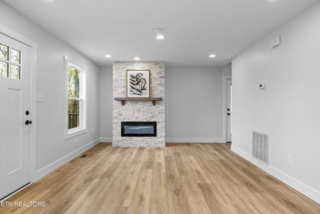 3883 Freels Rd, Friendsville, TN 37737