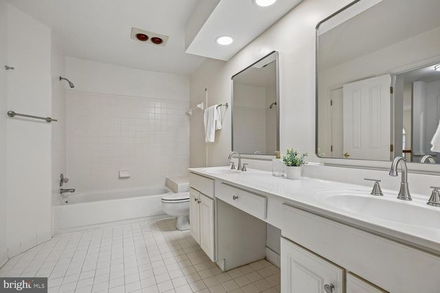 7940 TURNCREST DR, Potomac, MD 20854