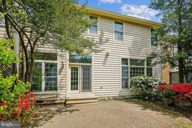 7940 TURNCREST DR, Potomac, MD 20854
