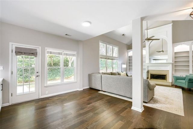 1275 Compass Pointe Crossing, Alpharetta, GA 30005