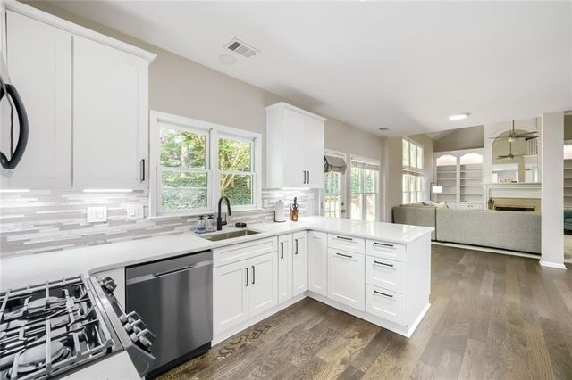 1275 Compass Pointe Crossing, Alpharetta, GA 30005