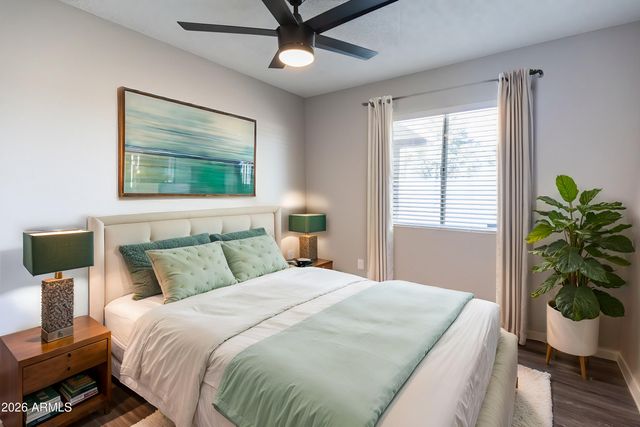 2126 W HERMOSA Drive, Tempe, AZ 85282