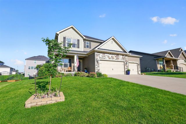 5308 162nd Court, Urbandale, IA 50323