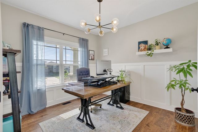 5308 162nd Court, Urbandale, IA 50323