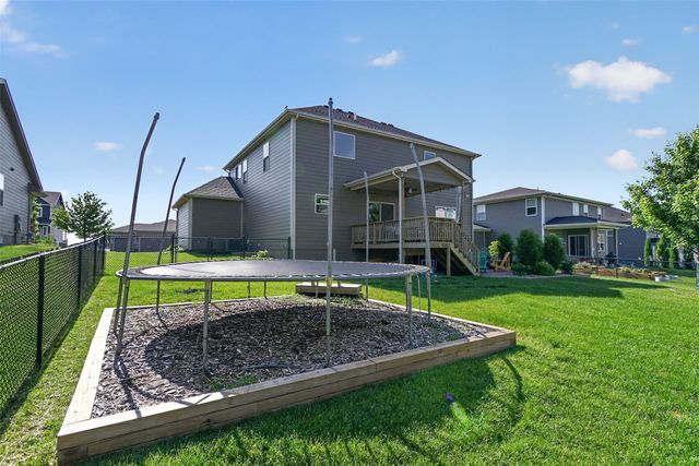 5308 162nd Court, Urbandale, IA 50323