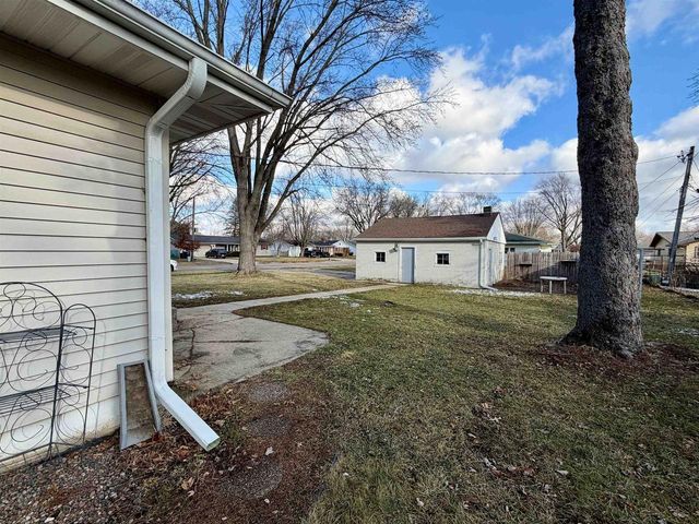 1934 Liberty Lane, Janesville, WI 53545