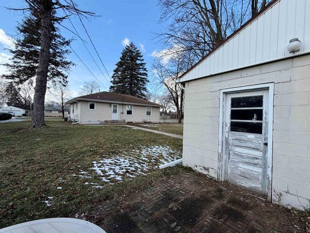 1934 Liberty Lane, Janesville, WI 53545