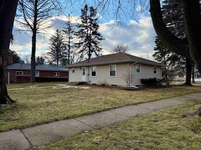 1934 Liberty Lane, Janesville, WI 53545