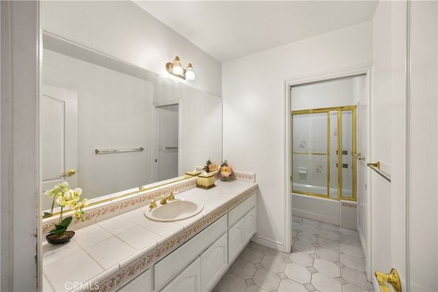 613 E Sunset N, Redlands, CA 92373