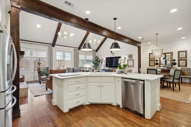2704 Amherst Avenue, University Park, TX 75225