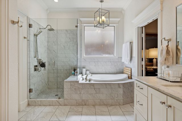 2704 Amherst Avenue, University Park, TX 75225
