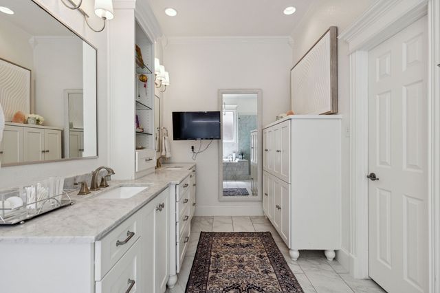 2704 Amherst Avenue, University Park, TX 75225