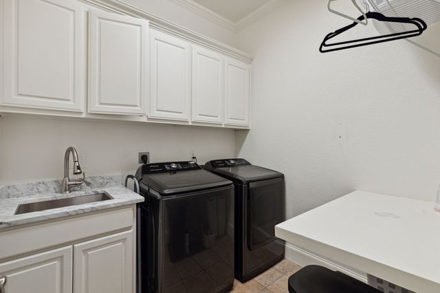 2704 Amherst Avenue, University Park, TX 75225
