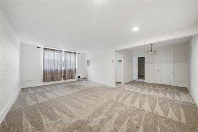 5900 Babcock Blvd 64, Ross Twp, PA 15237