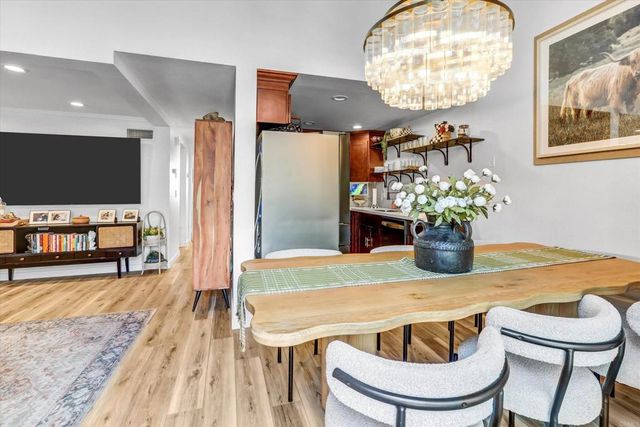 7392 Tooma Street 200, San Diego, CA 92139