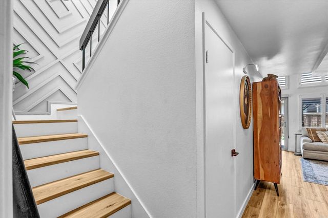 7392 Tooma Street 200, San Diego, CA 92139