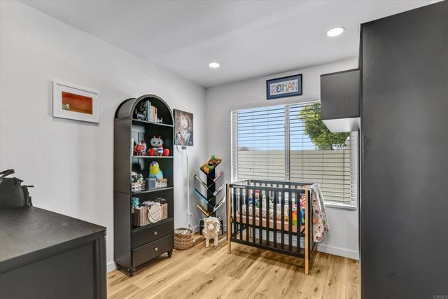 7392 Tooma Street 200, San Diego, CA 92139