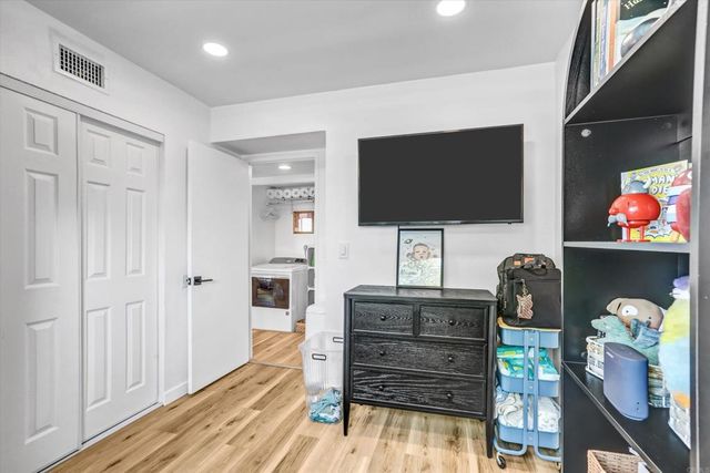 7392 Tooma Street 200, San Diego, CA 92139