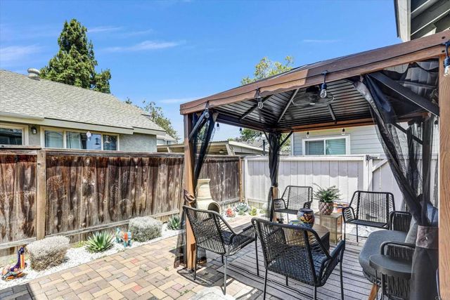 7392 Tooma Street 200, San Diego, CA 92139