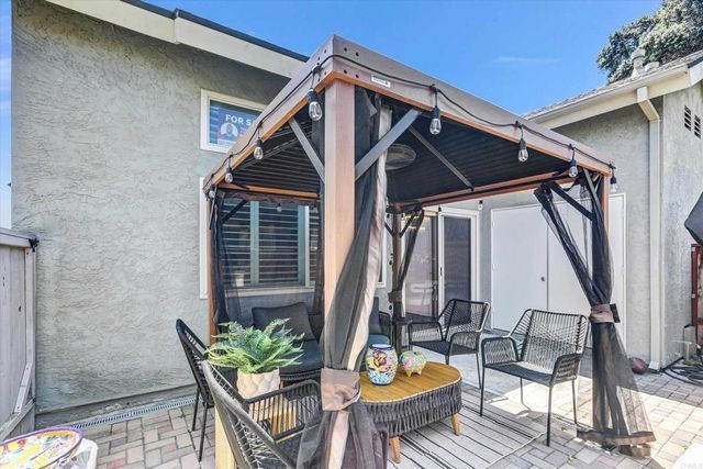 7392 Tooma Street 200, San Diego, CA 92139
