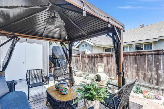 7392 Tooma Street 200, San Diego, CA 92139