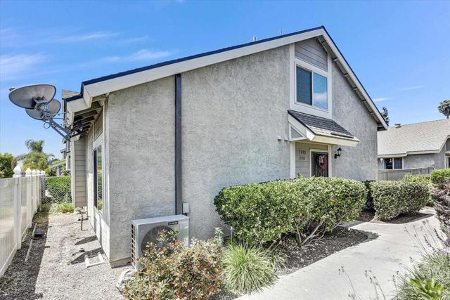 7392 Tooma Street 200, San Diego, CA 92139